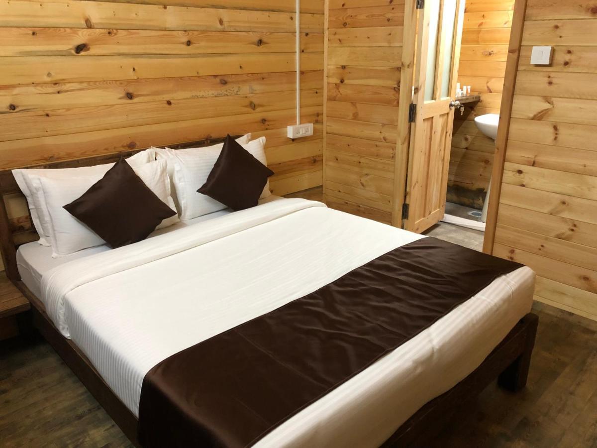 Inn Morjim A Boutique Beach Hotel Екстериор снимка