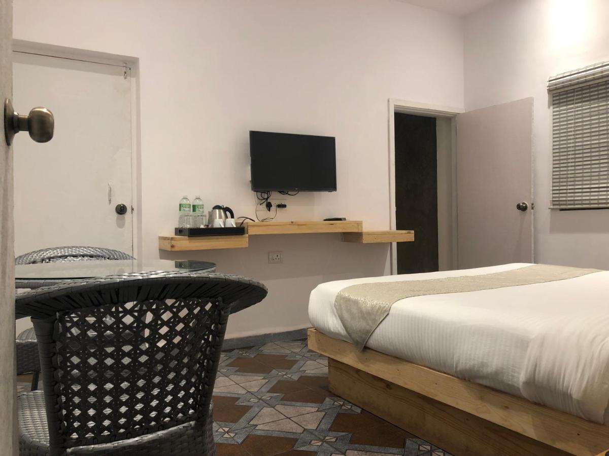 Inn Morjim A Boutique Beach Hotel Екстериор снимка
